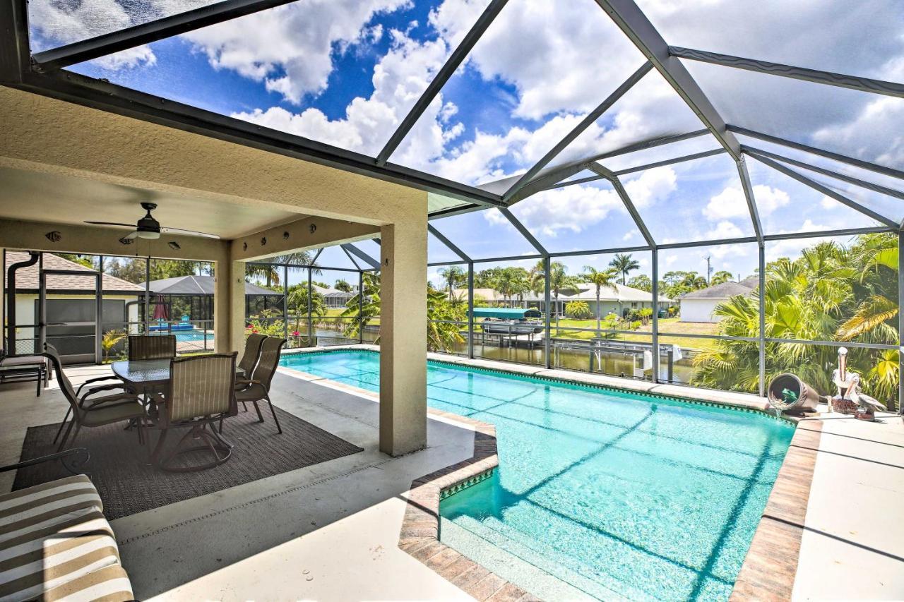 Cape Coral Canalfront Home With Pool And Dock Zewnętrze zdjęcie