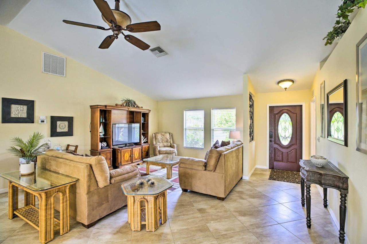 Cape Coral Canalfront Home With Pool And Dock Zewnętrze zdjęcie
