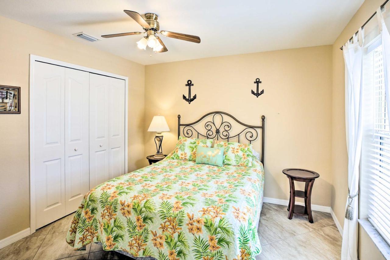 Cape Coral Canalfront Home With Pool And Dock Zewnętrze zdjęcie