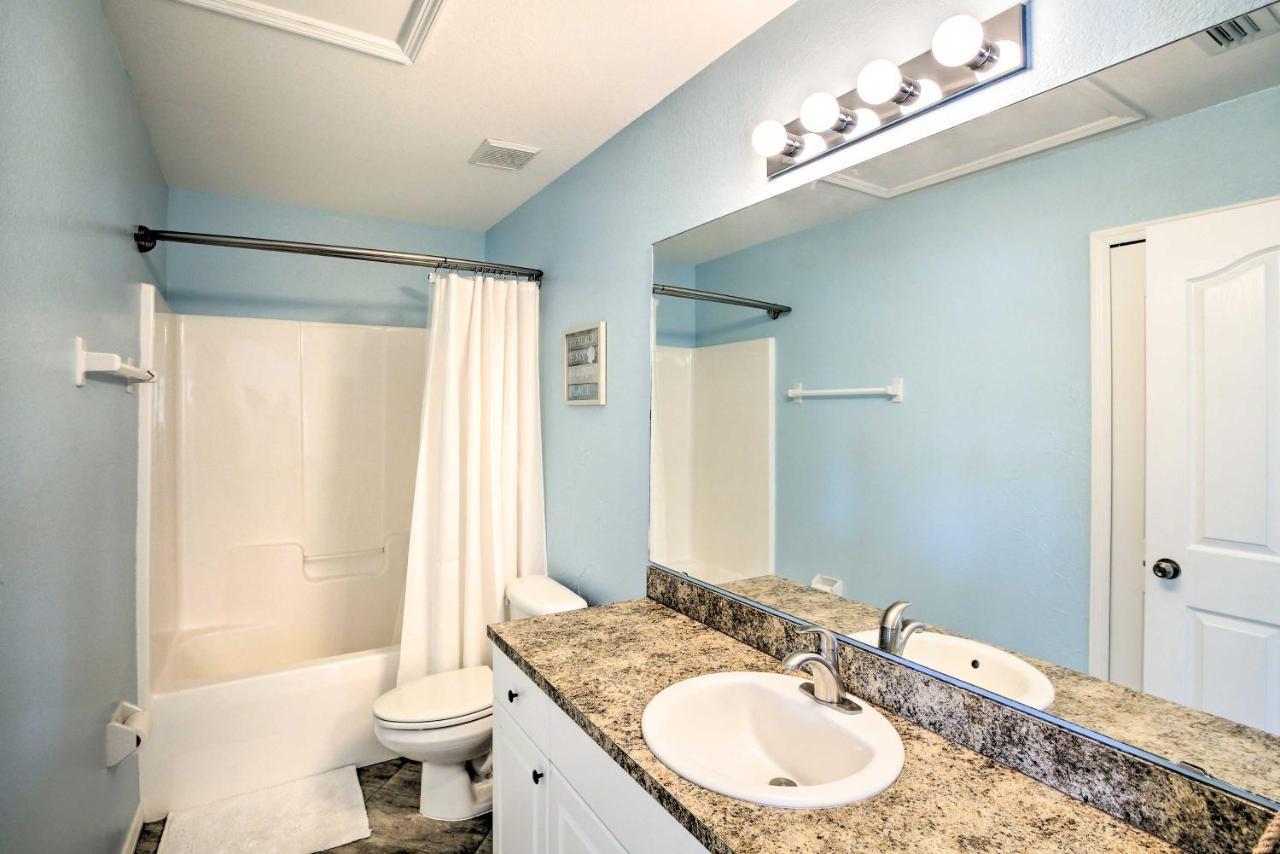 Cape Coral Canalfront Home With Pool And Dock Zewnętrze zdjęcie